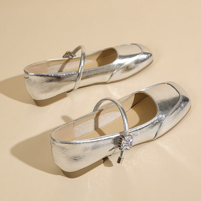 Damen Ballerinas mit dekorativem Riemen und glänzendem Finish R&B