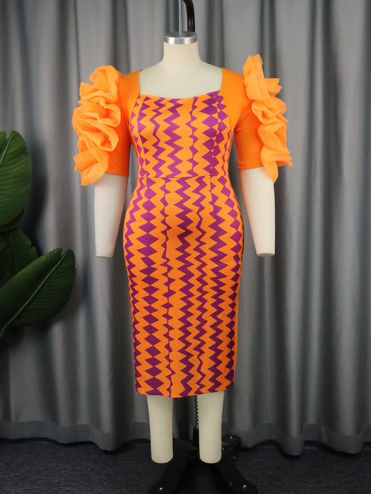 Damen figurbetontes Kleid mit auffälligen Rüschenärmeln und geometrischem Muster R&B