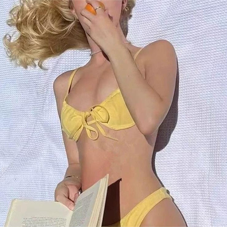 Damen Triangel-Bikini mit verstellbaren Trägern und hochwertigem Rippmaterial R&B