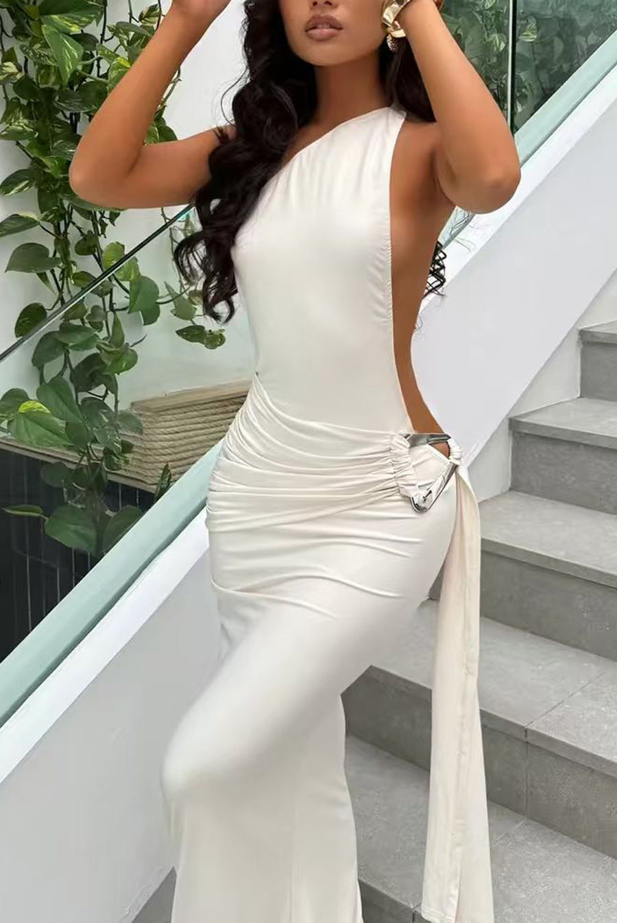 Damen Cut-Out Maxikleid mit elegantem Rückenausschnitt und seitlichen Drapierungen R&B