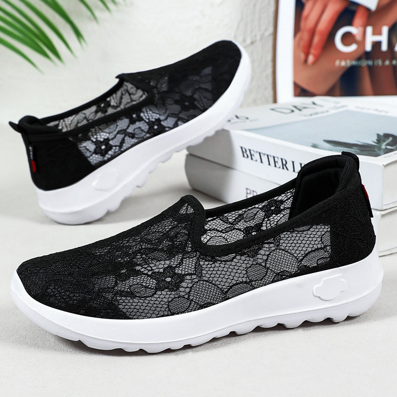 Damen Slip-On Freizeitschuhe mit floraler Spitze R&B