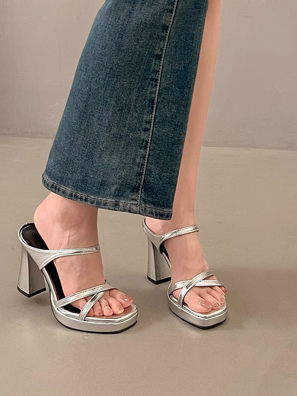 Damen Plateau-Sandalen mit breiten Riemen und elegantem Blockabsatz R&B