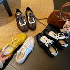 Damen Sportliche Sneakers mit atmungsaktivem Obermaterial und stylischen Schnürdetails R&B