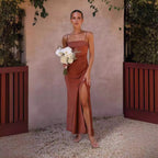 Damen Elegantes Maxikleid mit seitlichem Schlitz und schmalen Trägern R&B
