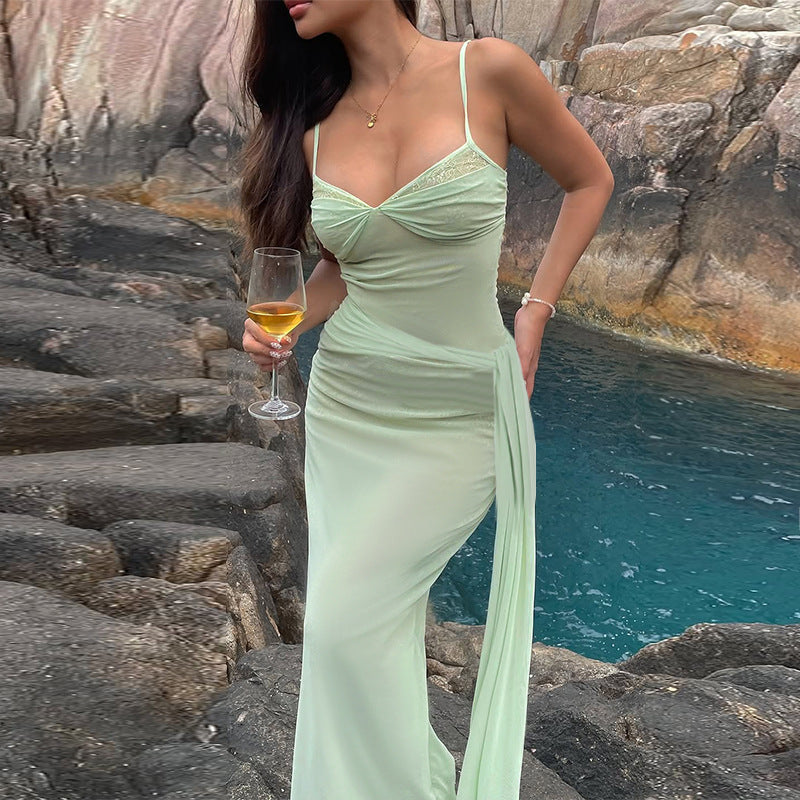 Damen Elegantes bodenlanges Kleid mit raffiniertem Spitzenoberteil und taillierten Details R&B