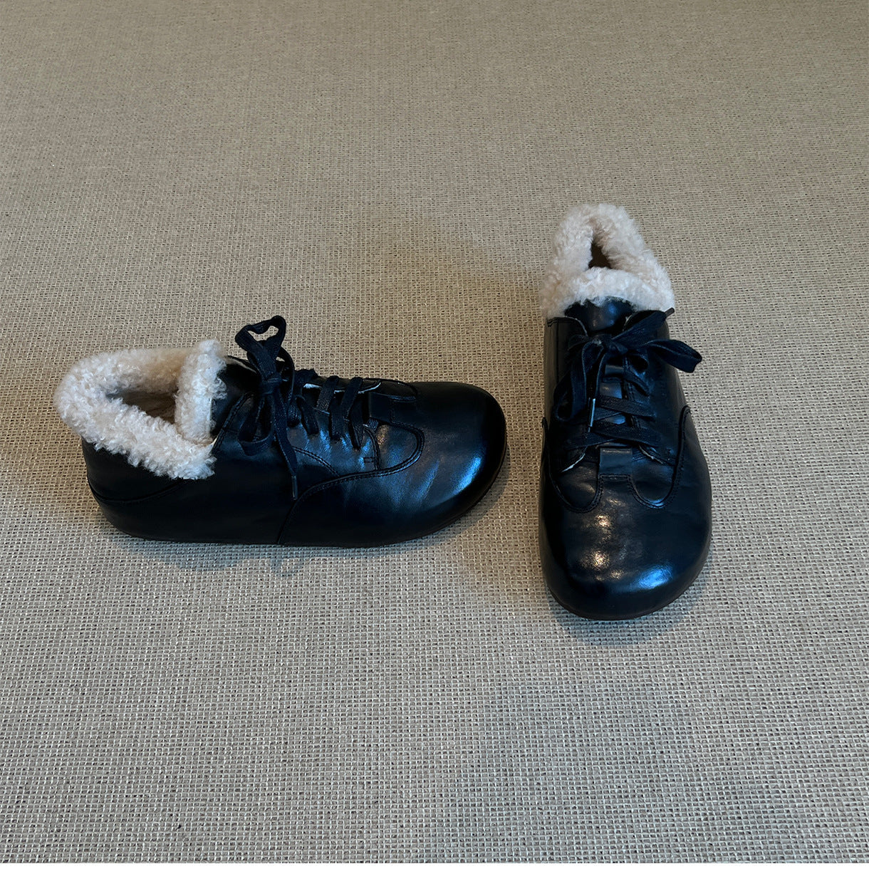Damen gemütliche Schnürschuhe mit warmem Fleece-Futter R&B