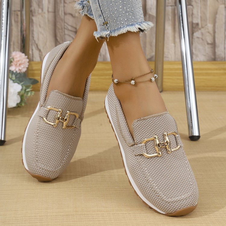 Damen Slip-On Sneakers mit luftigem Netzdesign und elegantem Schmuckverschluss R&B