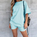 Damen Sportliches Set aus locker sitzendem T-Shirt und kurzen Radlerhosen R&B