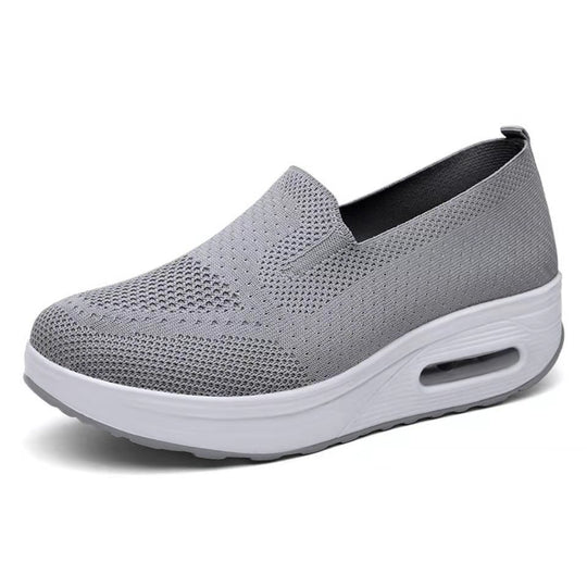 Damen Slip-On Sneakers mit atmungsaktivem Obermaterial und stoßdämpfender Sohle R&B