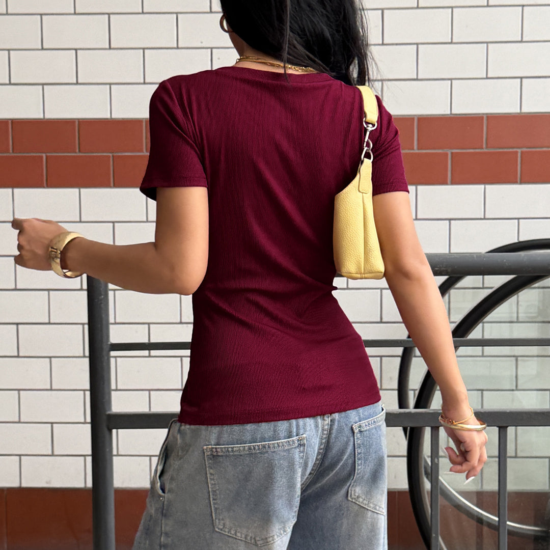 Damen Kurzarmshirt mit V-Ausschnitt und grafischem Print R&B