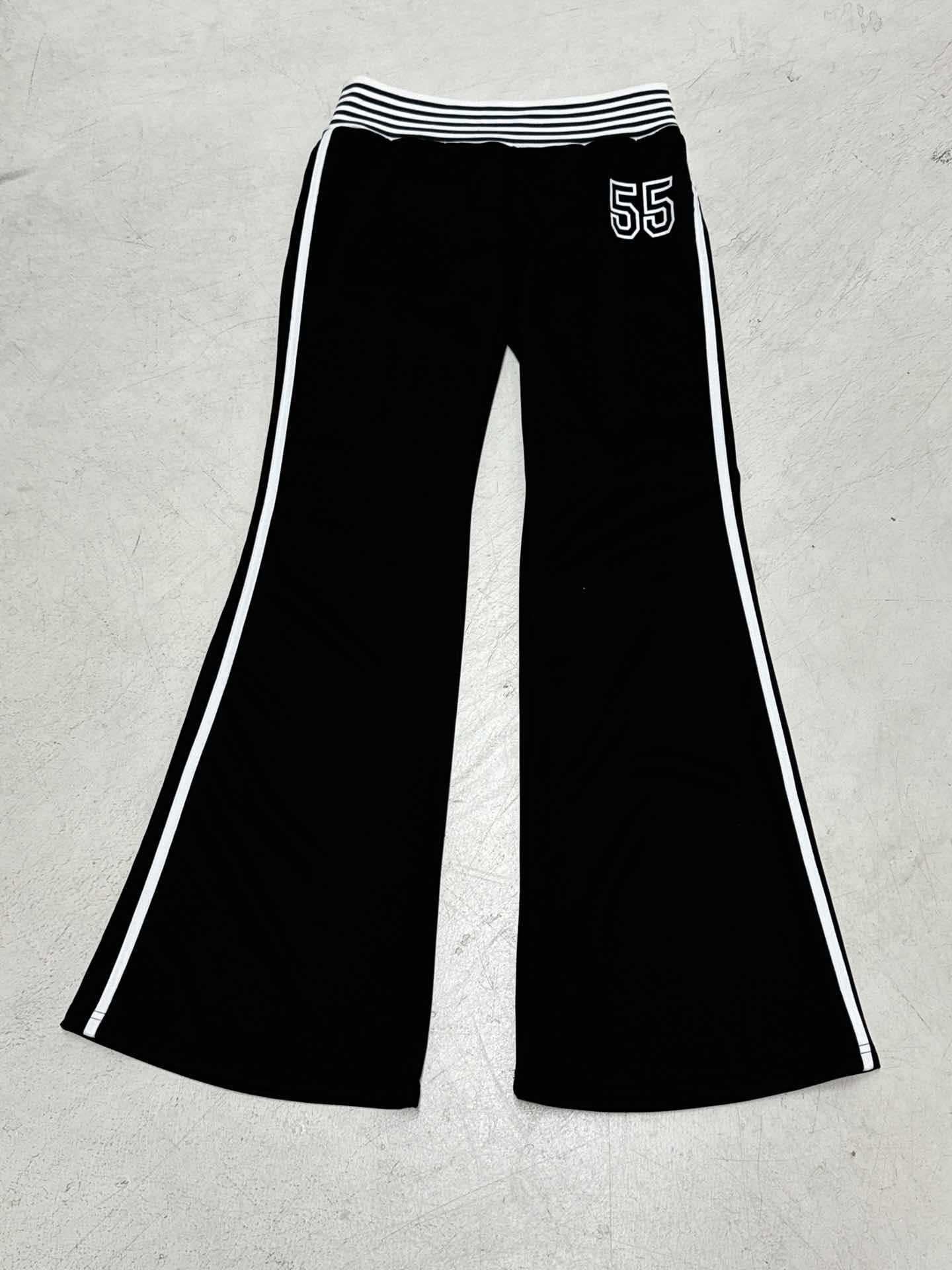 Damen Flared Jogginghose mit seitlichen Streifen R&B