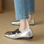 Damen elegante Ballerinas mit schimmerndem Obermaterial und komfortablem Riemen