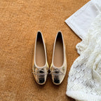 Damen Elegante Ballerinas mit schimmerndem Finish und dekorativem Riemen R&B
