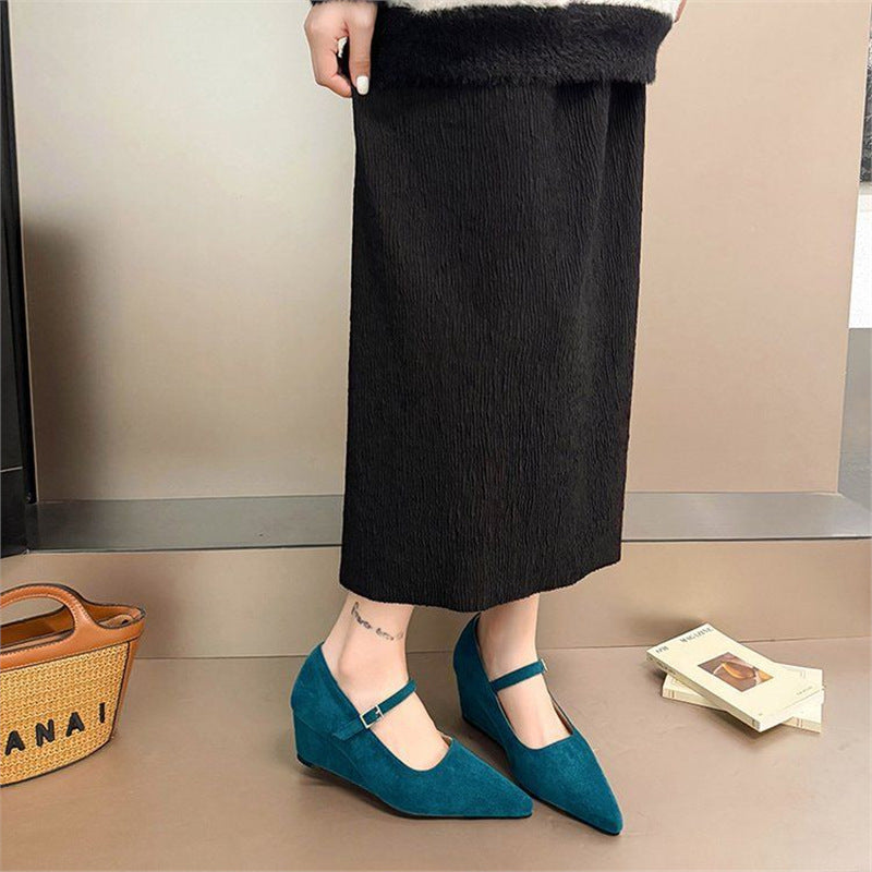Damen Wedge Pumps mit verstellbarem Riemen R&B