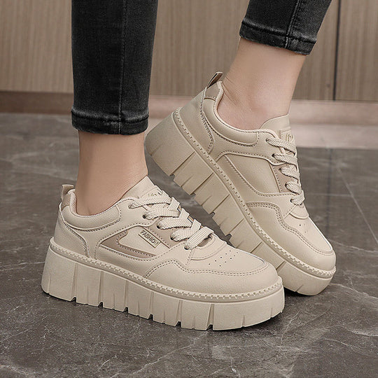 Damen Chunky Sneakers mit futuristischem Design und hohem Plateau R&B