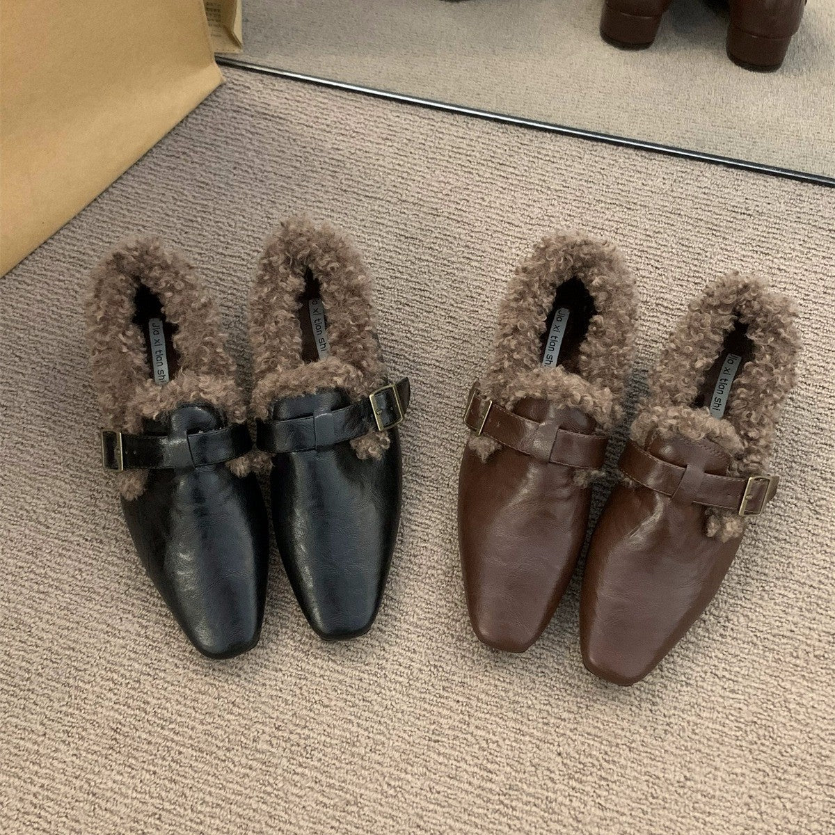 Damen Elegante Mokassins mit warmem Kunstfellkragen und modischer Schnalle R&B