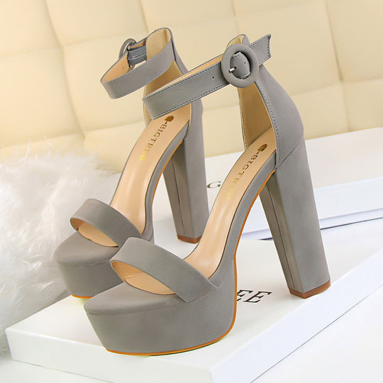 Damen Hochhackige Plateau-Sandalen mit verstellbarem Knöchelriemen und robustem Blockabsatz R&B