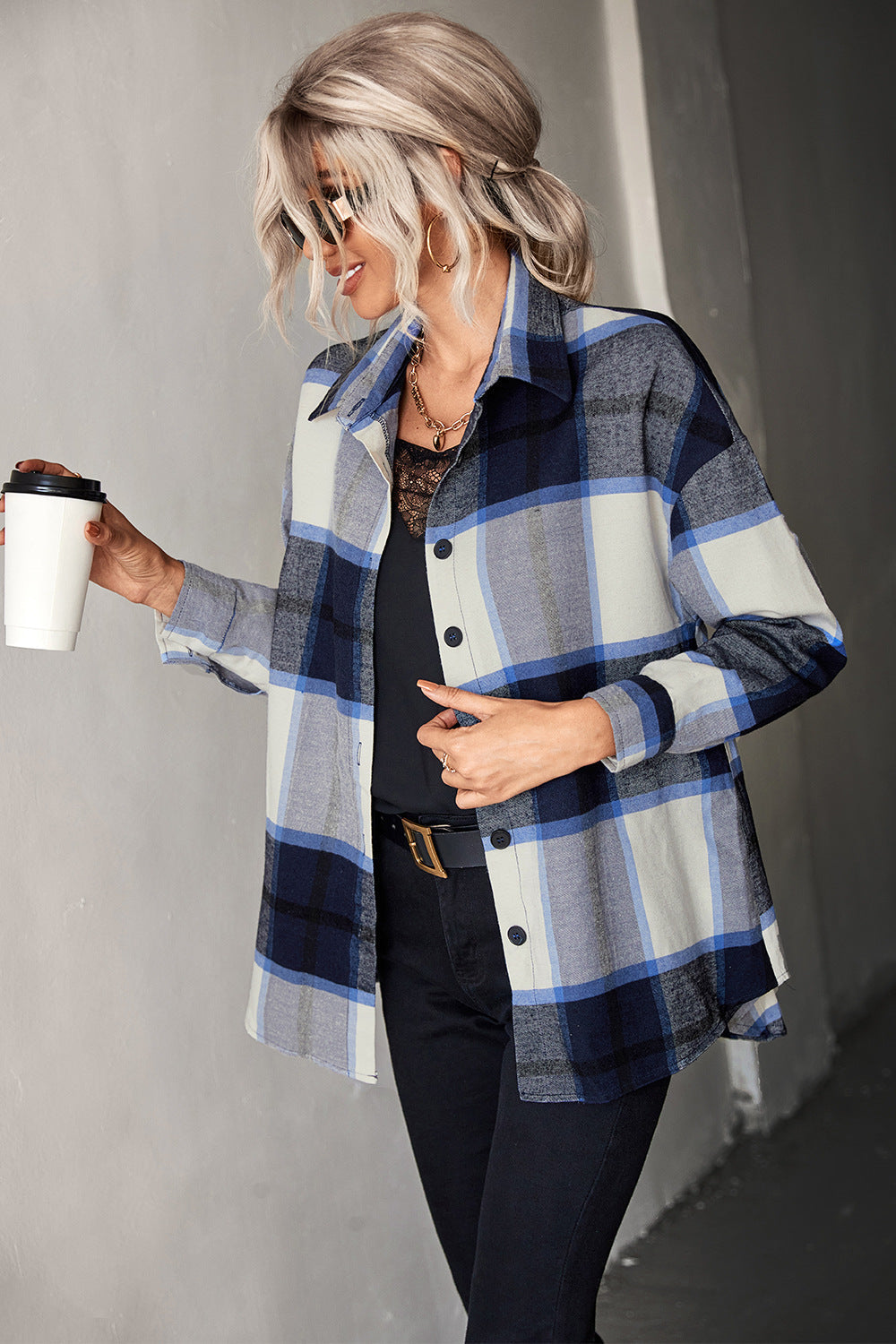 Damen Hemdenjacke im karierten Design mit großen Taschen und komfortablem Schnitt R&B