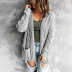 Damen Strickjacke mit modernem Zopfmuster und praktischen Taschen R&B