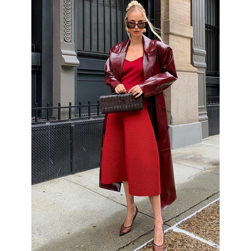 Damen glänzende Kunstlederjacke mit oversized Schnitt und eleganten Details R&B