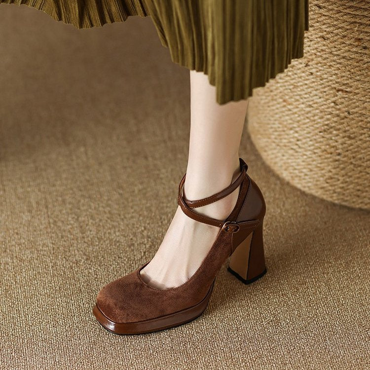 Damen elegante High-Heel-Pumps mit modischem Riemchen R&B