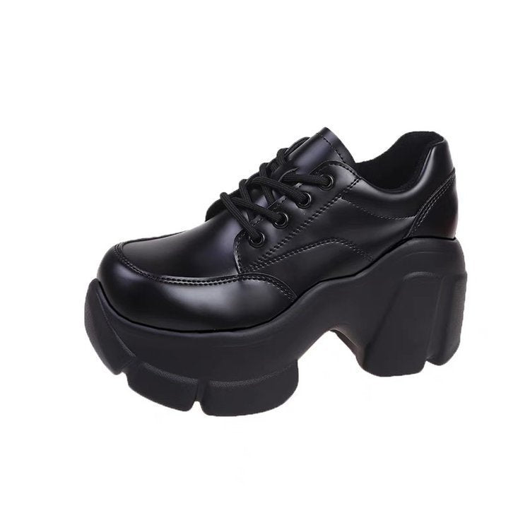 Damen Chunky Plateau Schnürschuhe mit glänzender Oberfläche