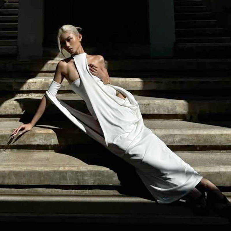 Damen Stilvolles Abendkleid mit asymmetrischem Schnitt und eleganten Drapierungen R&B