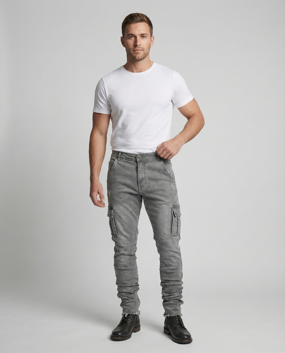 Herren Cargo-Jeans im lässigen Slim-Fit-Design mit funktionalen Taschen R&B