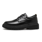 Herren Schnürschuhe mit rutschfester Sohle von