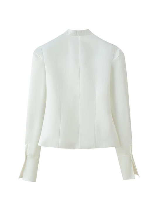 Damen taillierte Bluse mit modernen Knopfdetails und Stehkragen R&B