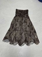 Damenrock mit asymmetrischem Saum und Paisleymuster R&B