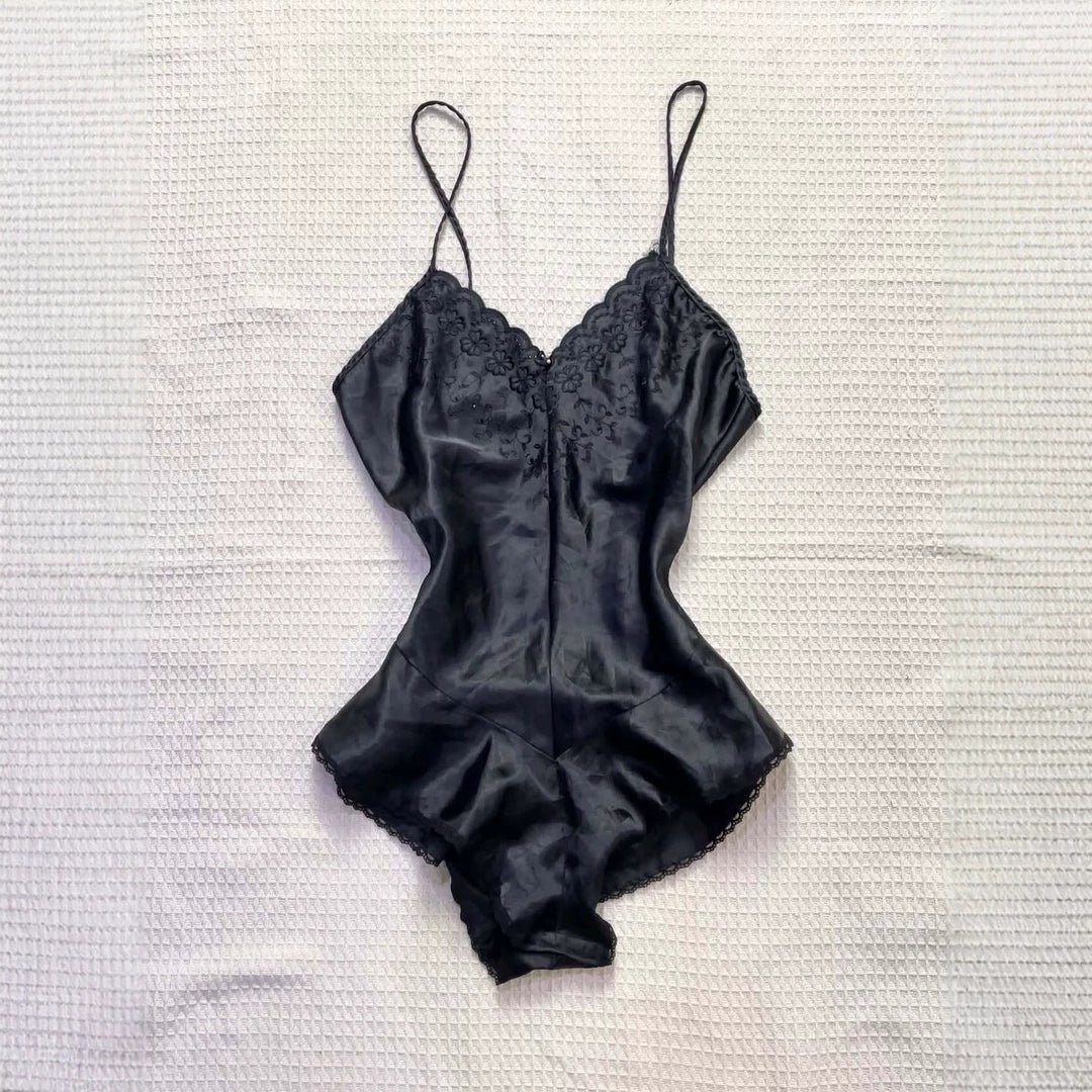 Damen elegantes Nachtkleid mit romantischem Spitzenbesatz R&B