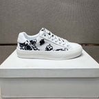 Damen Sneakers mit einzigartigem floralen Muster und komfortabler Gummisohle R&B