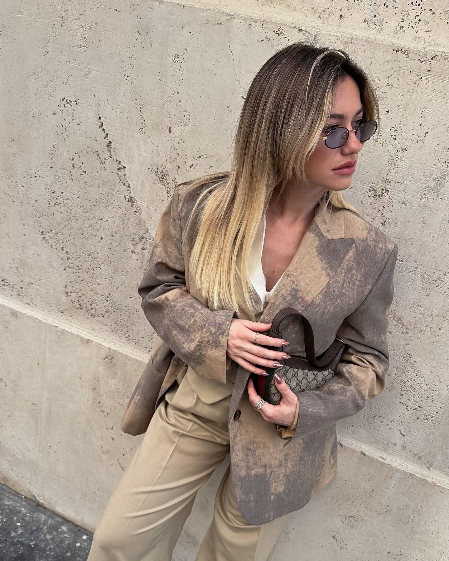 Damen Oversized Blazer mit einzigartigem Farbverlauf