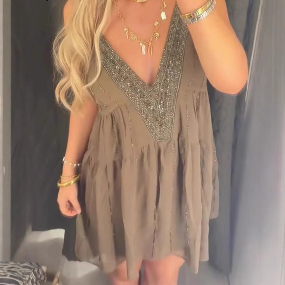 Damen Sommerliches Kleid mit elegantem V-Ausschnitt und raffinierten Rüschendetails R&B