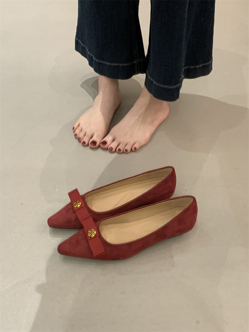 Damen stilvolle Ballerinas mit einzigartigem Schleifenakzent und hochwertiger Wildlederoberfläche R&B