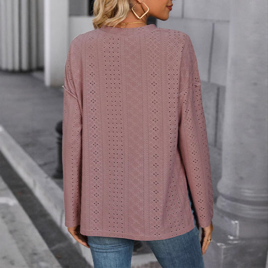 Damen Oberteil mit dekorativem Lochmuster und Knopfdetails R&B