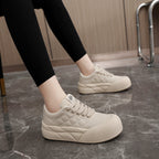 Damen modische Sneakers mit trendigem Profil und gepolsterter Sohle R&B