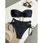 Damen Bandeau-Bikini mit raffiniertem Knotendesign und hohem Beinausschnitt R&B