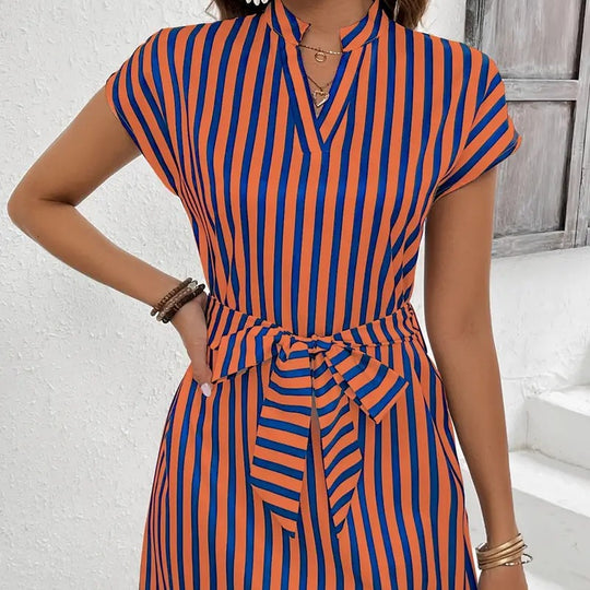 Damen Kurzarmkleid mit Gürtel und Streifenmuster R&B