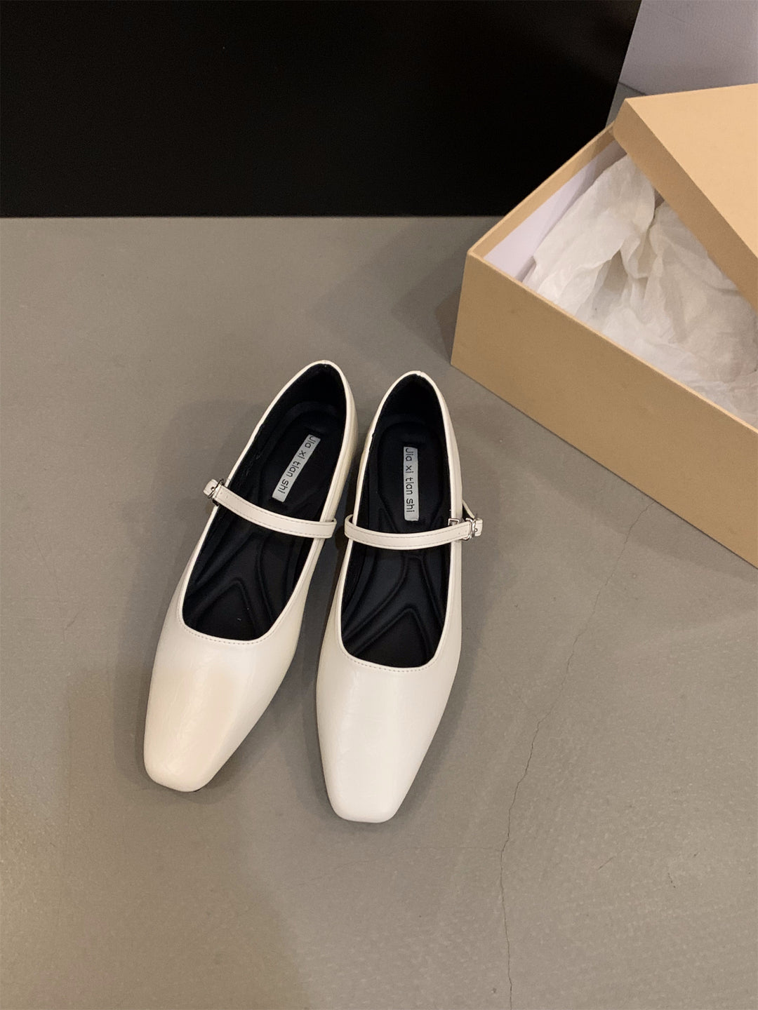 Damen elegante Ballerinas mit glänzender Metalloberfläche und komfortabler Ferse R&B