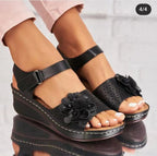 Damen elegante und komfortable Sandalen mit floralem Cut-Out-Design R&B