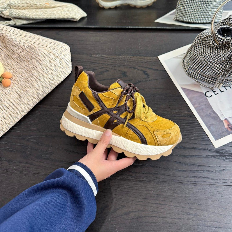 Damen Sportliche Sneakers aus hochwertigem Wildleder mit dämpfender Sohle R&B