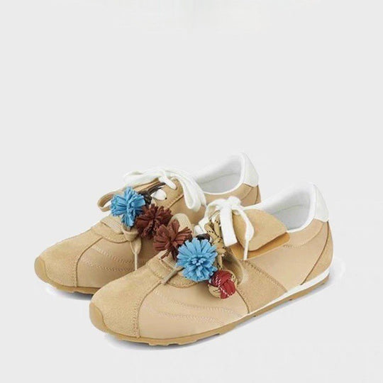 Damen modische Sneaker mit Blumenapplikationen R&B