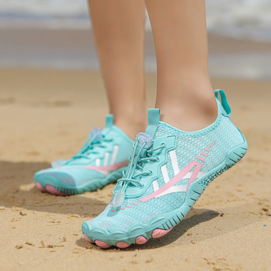 Unisex nan ultraleichte Aquaschuhe mit zehennahem Flexprofil, rutschfester Gummilaufsohle und Schnellzugverschluss R&B
