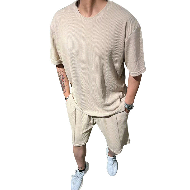 Herren lässiges Freizeitsport-Outfit mit strukturiertem Oberteil und Shorts R&B