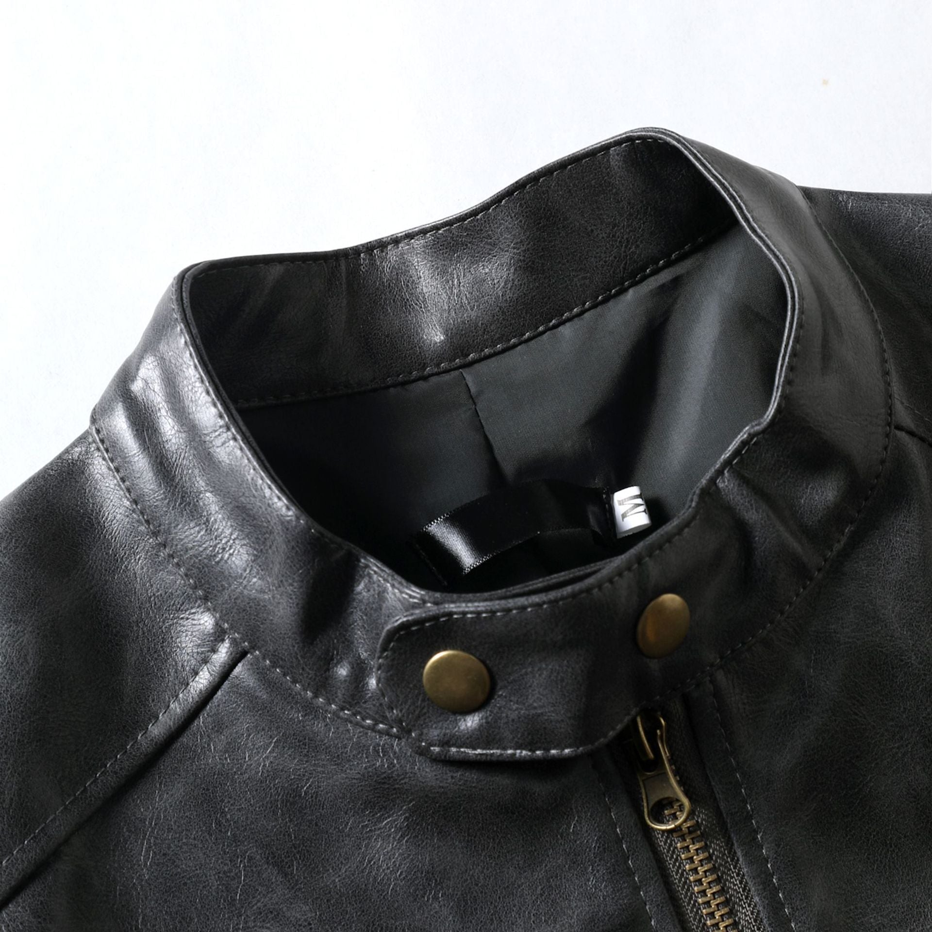 Herren Lederjacke mit Stehkragen