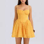 Damen Minikleid mit strukturiertem Oberteil und schwingendem Rock R&B