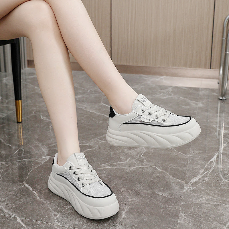 Damen modische Sneakers mit hochgezogenem Sohlenprofil und atmungsaktiven Mesh-Einsätzen R&B