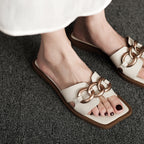 Damen modische Zehensteg-Sandalen mit dekorativem Kettenakzent R&B